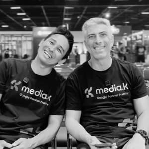 Sócios da Media.K em retrato institucional.